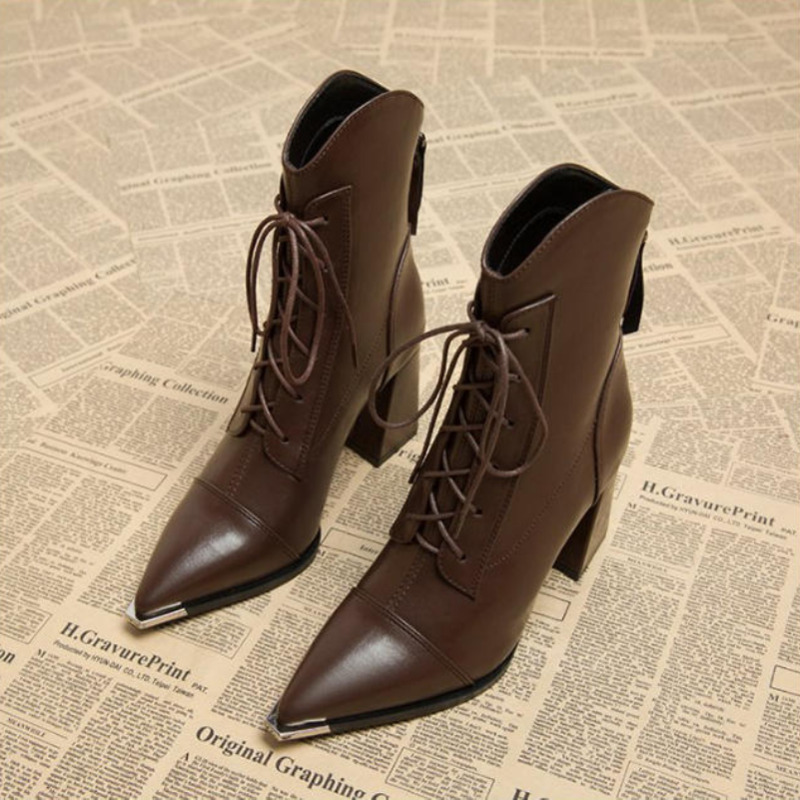 Women'S Accessories Trends 2025 - 여성용 앵클 부츠 패션 뾰족한 앞코