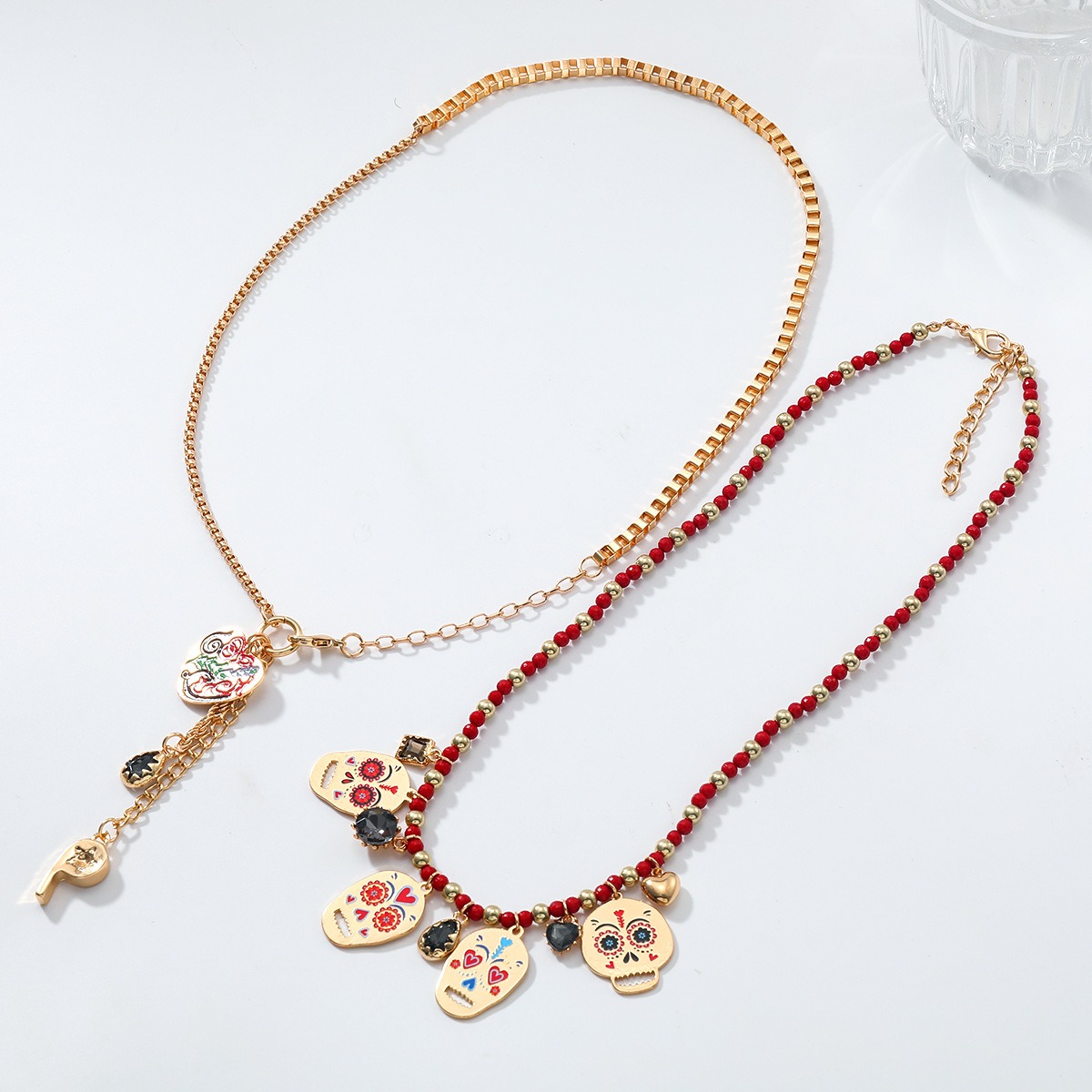 골드 썬 문 코인 펜던트 목걸이, 새겨진 원형 메달리온 - Coin Necklace Delicate 리뷰 및 가격