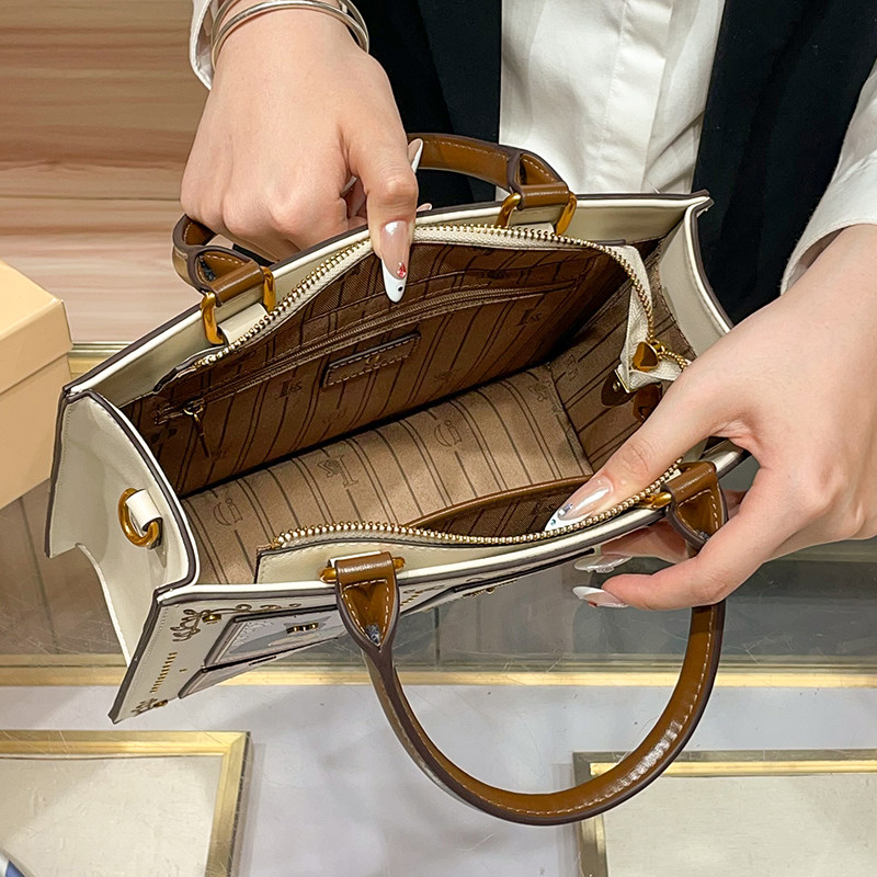 2026년 신상 홍콩 정품 가죽 토트백, 명품 자수 새 - Women'S Accessories Purse 리뷰 및 가격