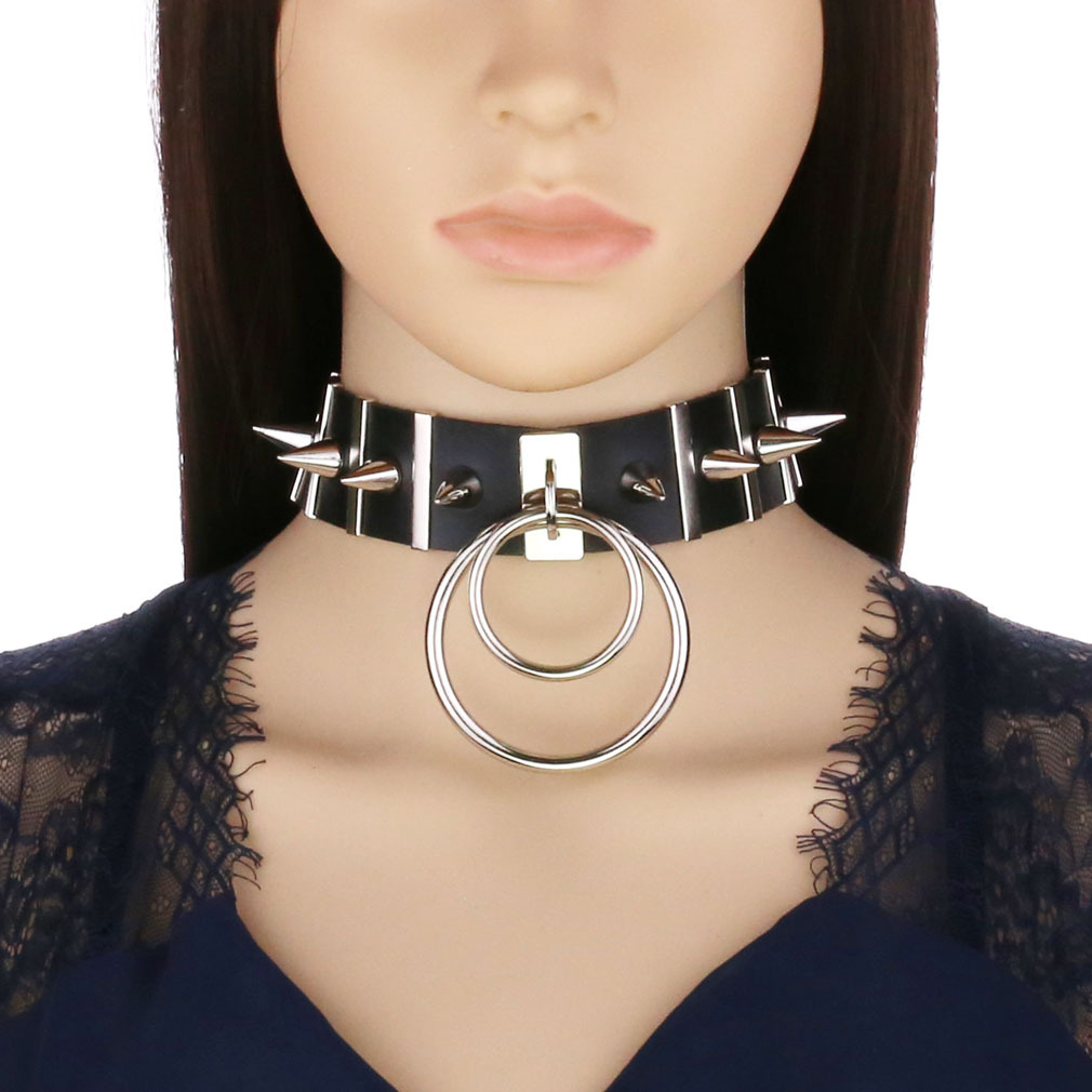 큰 스파이크 초커 가죽 목걸이 여성을위한 금속 펑크 목 - Women'S Emo Accessories 리뷰 및 가격