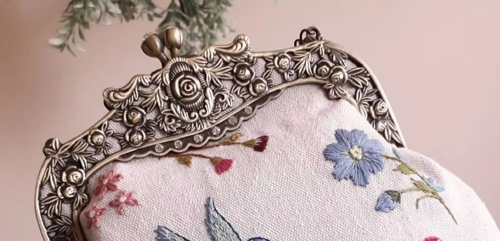빈티지 플로럴 클러치 메탈 프레임 키스락 이브닝 클러치 - Women'S Accessories Purse 리뷰 및 가격